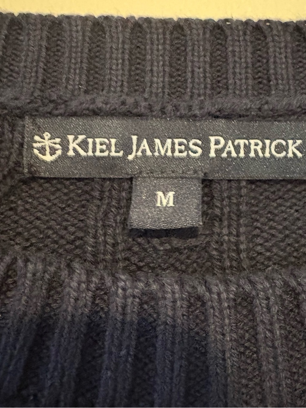 Kiel James Patrick lobster cable knit cotton sweater in navy - Picture 7 of 9